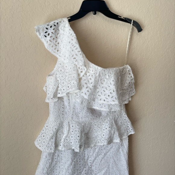 Lilly Pulitzer | Women's One Shoulder Tiered Josey Eyelet Dress Size 6 NWT - Picture 3 of 7